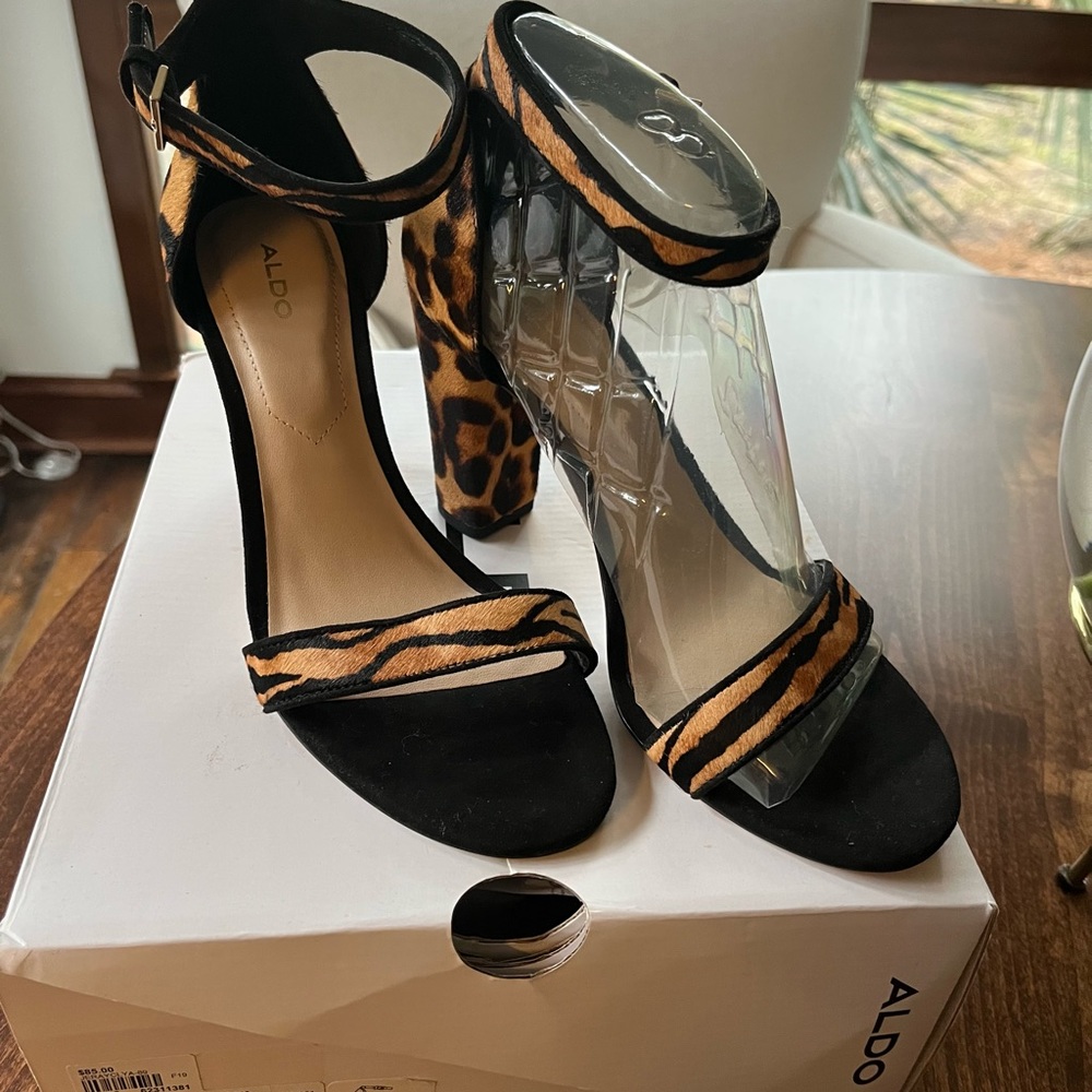New in box ALDO Womens Jerayclya Ankle Strap Heel Calf Hair Heel size 8 1/2. - Picture 3 of 5